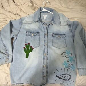 NWOT Forever 21 Light Blue Denim lightweight Shirt/Jacket